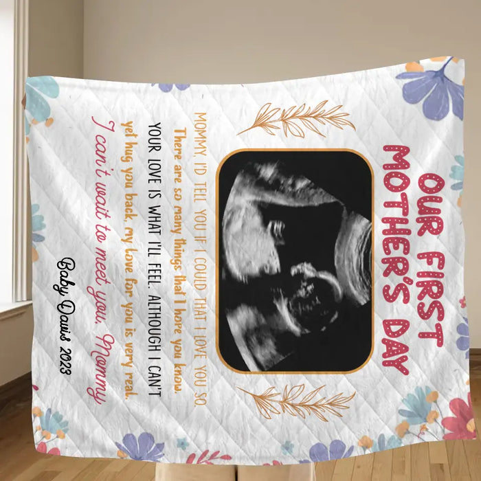 Personalized 1st Mother's Day Fleece Throw Blanket/Quilt - Upload Photo - I Can't Wait To Meet You, Mommy