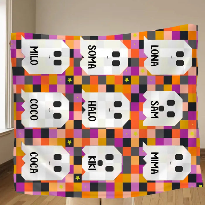 Personalize Halloween Family Fleece Throw Blanket/Quilt - Gift Idea For Halloween/Family - Up to 9 Boos
