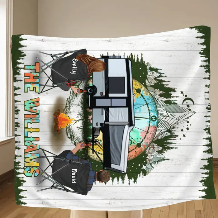 Personalized Camping Compass Quilt/Fleece Throw Blanket - Gift Idea For Camping Lover/Couple/Family/Friends - The Williams