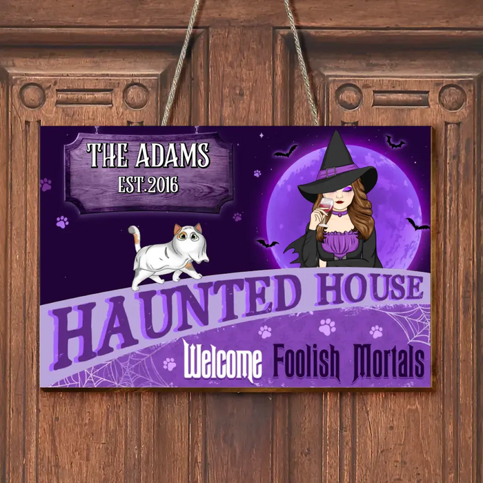 Personalized Witch Cat Wooden Sign - Halloween Gift Idea For Family/Pet Lover - Up to 6 Cats - A Wicked Witch And Her Little Meownster Live Here