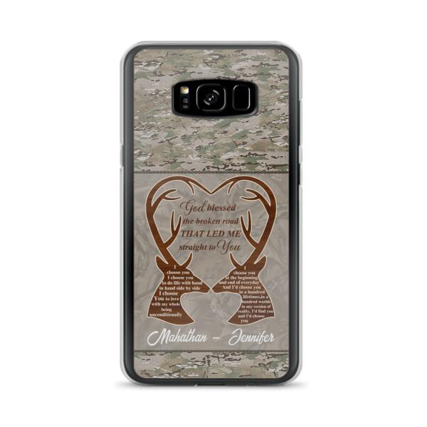 Custom Personalized Deer Hunting Heart Phone Case - Gift Idea For Couple - God Blessed The Broken Road That Led Me Straight To You - Case For iPhone And Samsung