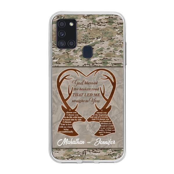 Custom Personalized Deer Hunting Heart Phone Case - Gift Idea For Couple - God Blessed The Broken Road That Led Me Straight To You - Case For iPhone And Samsung