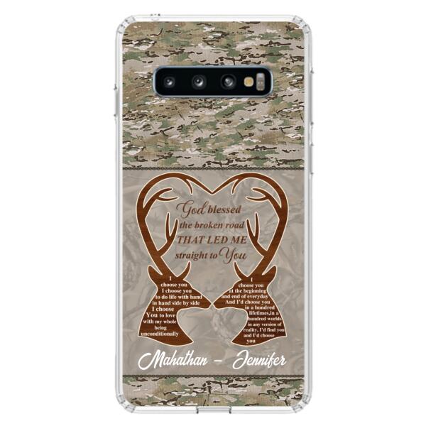 Custom Personalized Deer Hunting Heart Phone Case - Gift Idea For Couple - God Blessed The Broken Road That Led Me Straight To You - Case For iPhone And Samsung