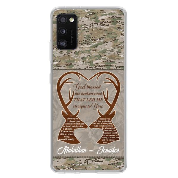 Custom Personalized Deer Hunting Heart Phone Case - Gift Idea For Couple - God Blessed The Broken Road That Led Me Straight To You - Case For iPhone And Samsung