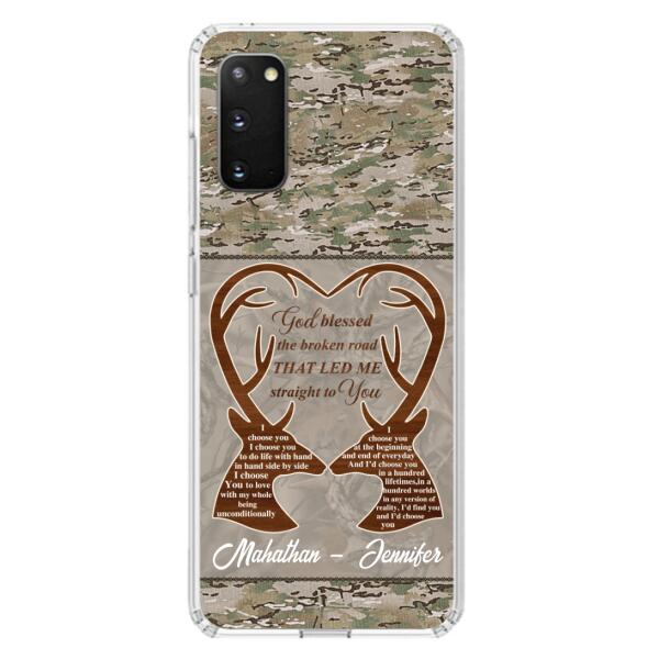 Custom Personalized Deer Hunting Heart Phone Case - Gift Idea For Couple - God Blessed The Broken Road That Led Me Straight To You - Case For iPhone And Samsung