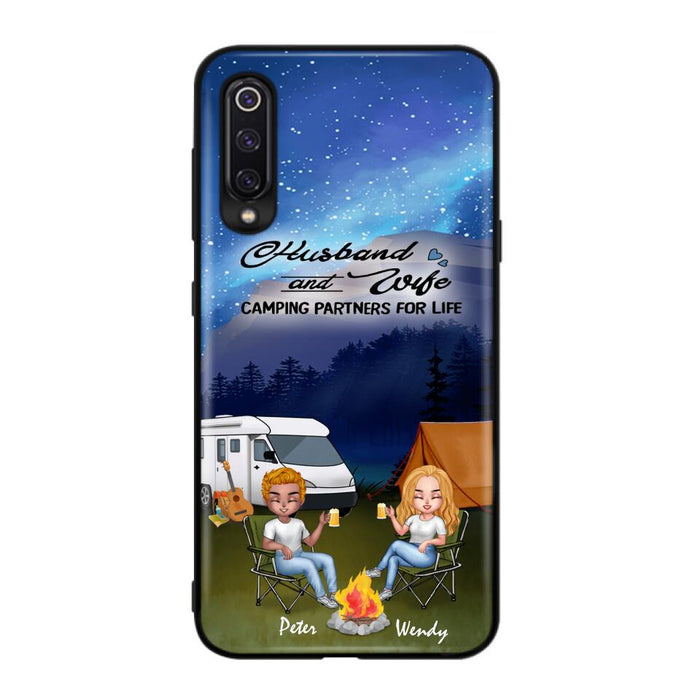 Custom Personalized Camping Night Chibi Phone Case - Couple With Upto 2 Dogs - Gift Idea For Camping Lover - Case For Xiaomi, Oppo And Huawei