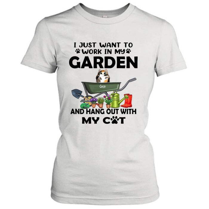 Custom Personalized Cat Garden T-shirt - I Just Want To Work In My Garden And Hang Out With My Cats - Gift For Cat Lover - GDGJT0