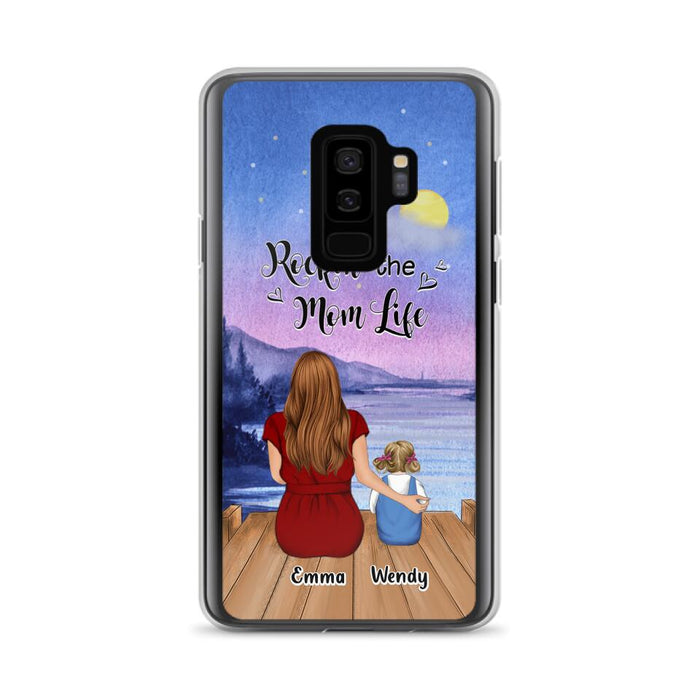 Custom Personalized Mom Phone Case - Mom With Upto 5 Children - Best Gift For Mother's Day/Family - Rockin' The Mom Life - Case for iPhone/Samsung