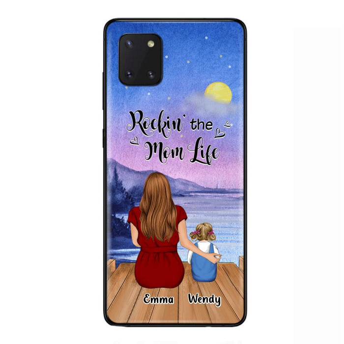 Custom Personalized Mom Phone Case - Mom With Upto 5 Children - Best Gift For Mother's Day/Family - Rockin' The Mom Life - Case for iPhone/Samsung