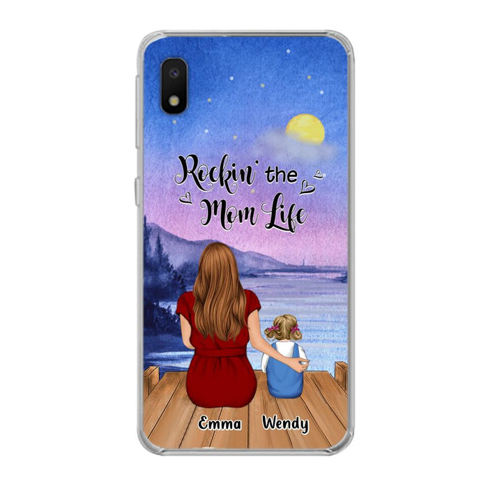 Custom Personalized Mom Phone Case - Mom With Upto 5 Children - Best Gift For Mother's Day/Family - Rockin' The Mom Life - Case for iPhone/Samsung