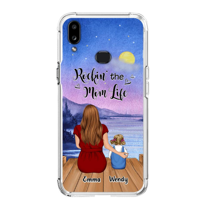 Custom Personalized Mom Phone Case - Mom With Upto 5 Children - Best Gift For Mother's Day/Family - Rockin' The Mom Life - Case for iPhone/Samsung