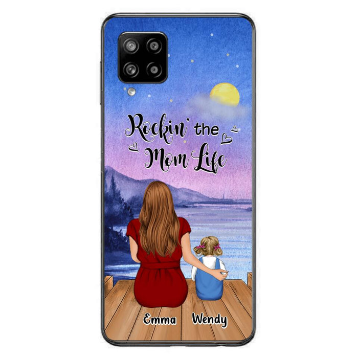 Custom Personalized Mom Phone Case - Mom With Upto 5 Children - Best Gift For Mother's Day/Family - Rockin' The Mom Life - Case for iPhone/Samsung