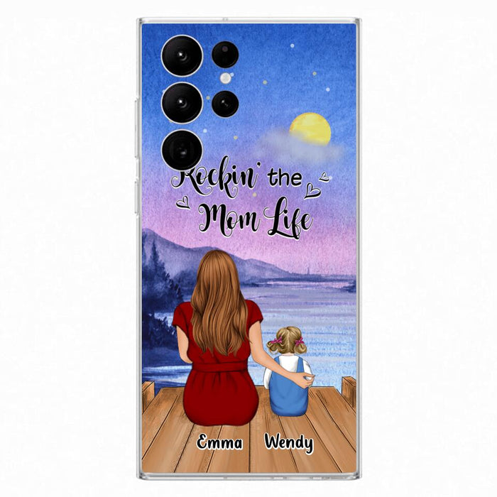 Custom Personalized Mom Phone Case - Mom With Upto 5 Children - Best Gift For Mother's Day/Family - Rockin' The Mom Life - Case for iPhone/Samsung