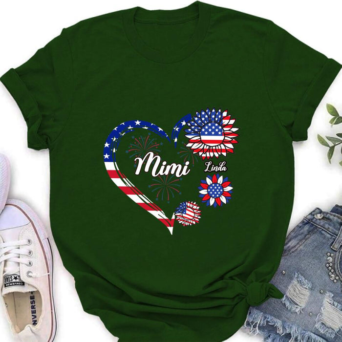 Custom Personalized Grandma T-shirt/Hoodie - Gift Idea For Grandma - Up To 10 Kids - Firework With Sunflower US Flag Funny Kids