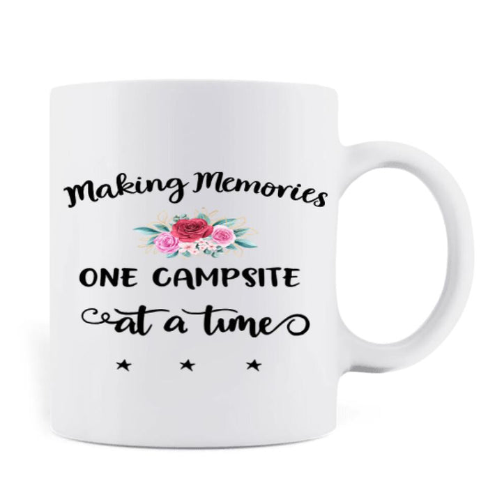 Personalized Camping Coffee Mug, Gift Idea For The Whole Family - Couple/Parents With Children & Pets - Family's Name - Q3VZTZ