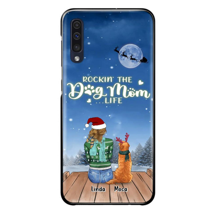 Custom Personalized Christmas Dog Mom Phone Case - Upto 5 Dogs - Gift Idea For Dog Lover/ Dog Mom - Rockin' The Dog Mom Life - Case For iPhone And Samsung