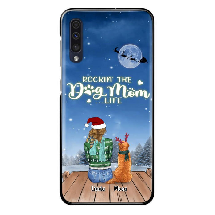 Custom Personalized Christmas Dog Mom Phone Case - Upto 5 Dogs - Gift Idea For Dog Lover/ Dog Mom - Rockin' The Dog Mom Life - Case For iPhone And Samsung