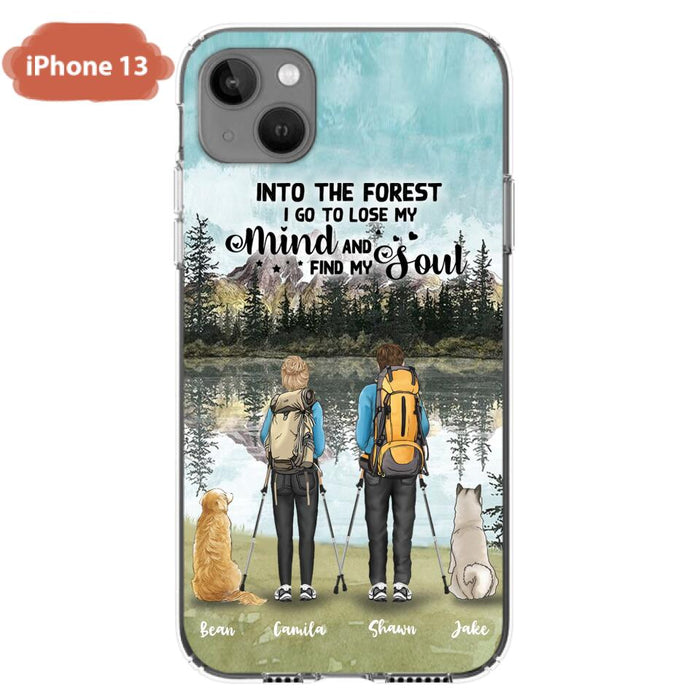 Custom Personalized Hiking Couple With Dogs Phone Case - Couple With Upto 2 Pets - Case For iPhone and Samsung - Q67GXN