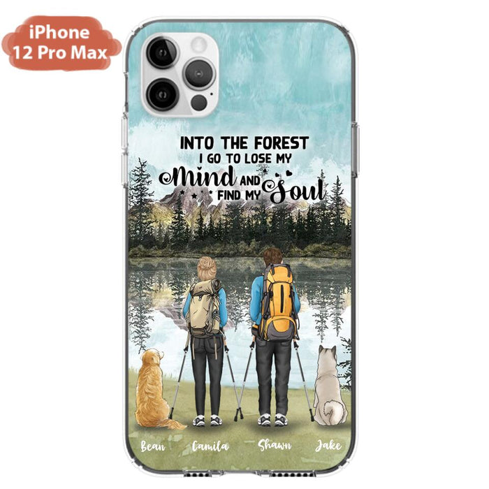 Custom Personalized Hiking Couple With Dogs Phone Case - Couple With Upto 2 Pets - Case For iPhone and Samsung - Q67GXN