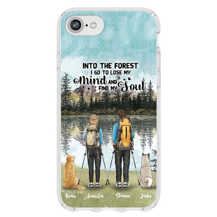 Custom Personalized Hiking Couple With Dogs Phone Case - Couple With Upto 2 Pets - Case For iPhone and Samsung - Q67GXN