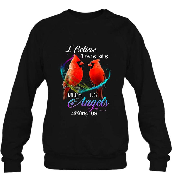 Custom Personalized Memorial Cardinal T-shirt/Hoodie - Gift Idea For Family/Friend - I Believe There Are Angels Among Us