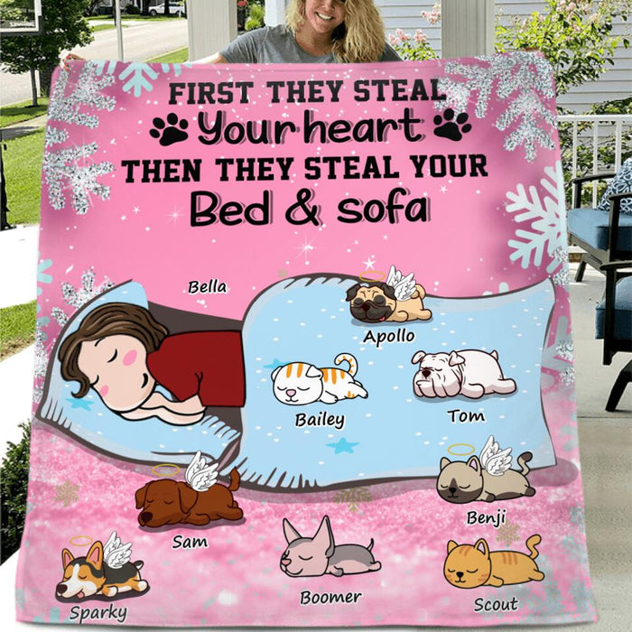 Custom Personalized Sleeping Pet Mom Quilt/Fleece Blanket - Gift for Dog Mom, Cat Mom - Up to 8 Pets