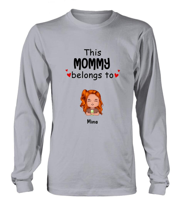 Custom Personalized This Mommy Belongs To Doll Kids T-Shirt/ Long Sleeve/ Sweatshirt/ Hoodie - Upto 7 Children - Gift Idea For Grandma/ Grandpa/ Dad/ Mom/ Mother's Day/ Father's Day