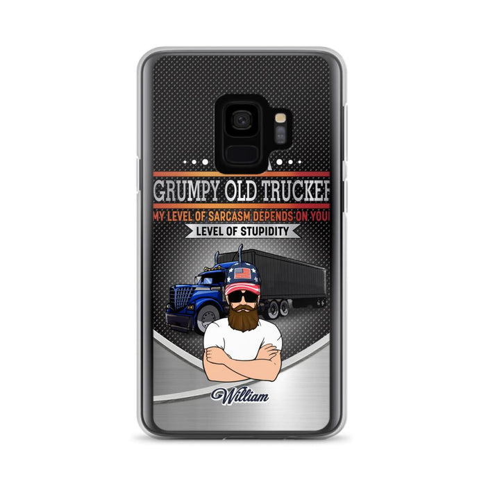 Custom Personalized Old Trucker Phone Case - Father's Day Gift Idea for Trucker - I'm A Grumpy Old Trucker - Case for iPhone/Samsung