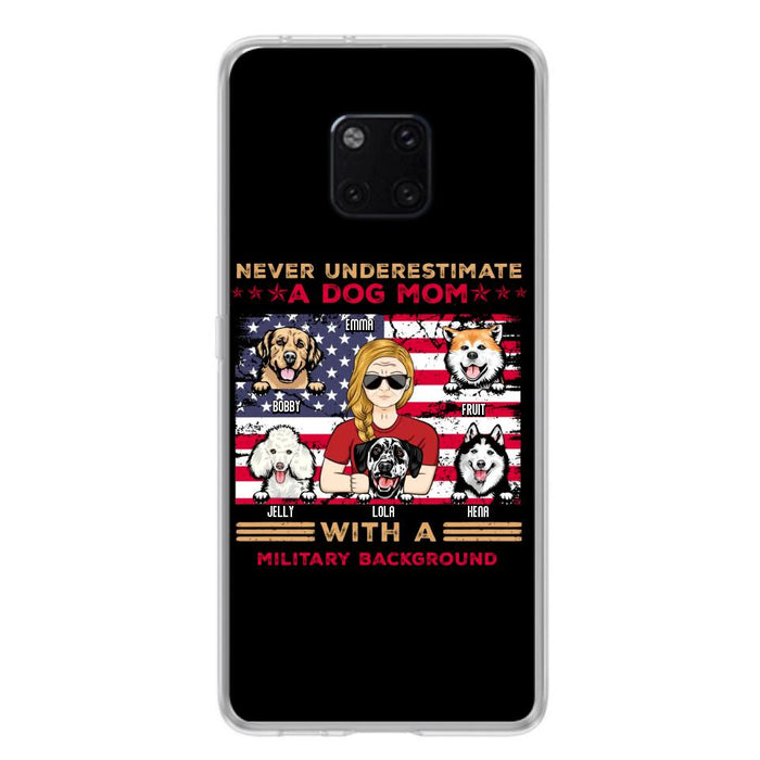 Custom Personalized Dog Mom Phone Case - Upto 5 Dogs - Gift Idea For Mother's Day/ Dog Lover - Never Underestimate A Dog Mom With A Military Background - Case For Xiaomi/Oppo/Huawei