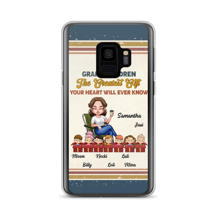 Custom Personalized Grandma Phone Case - Gift Idea For Grandma/Mother's Day - Up To 7 Kids - Grandchildren The Greatest Gift Your Heart Will Ever Know - Cases For iPhone/Samsung