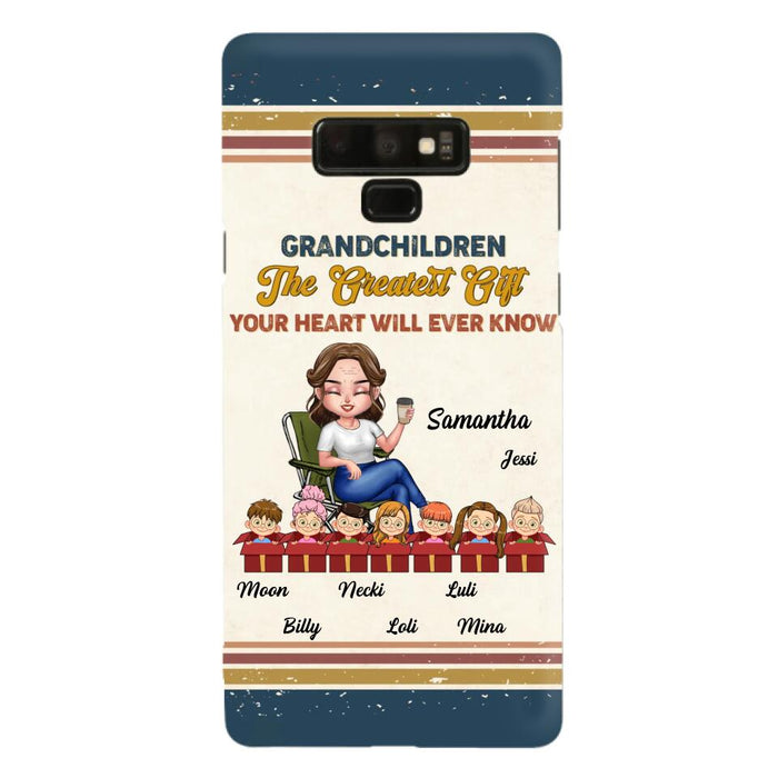 Custom Personalized Grandma Phone Case - Gift Idea For Grandma/Mother's Day - Up To 7 Kids - Grandchildren The Greatest Gift Your Heart Will Ever Know - Cases For iPhone/Samsung