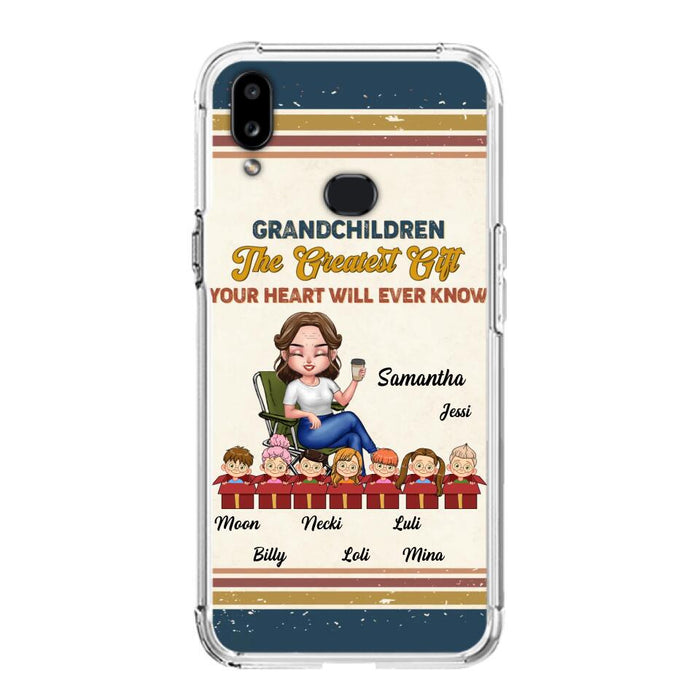 Custom Personalized Grandma Phone Case - Gift Idea For Grandma/Mother's Day - Up To 7 Kids - Grandchildren The Greatest Gift Your Heart Will Ever Know - Cases For iPhone/Samsung