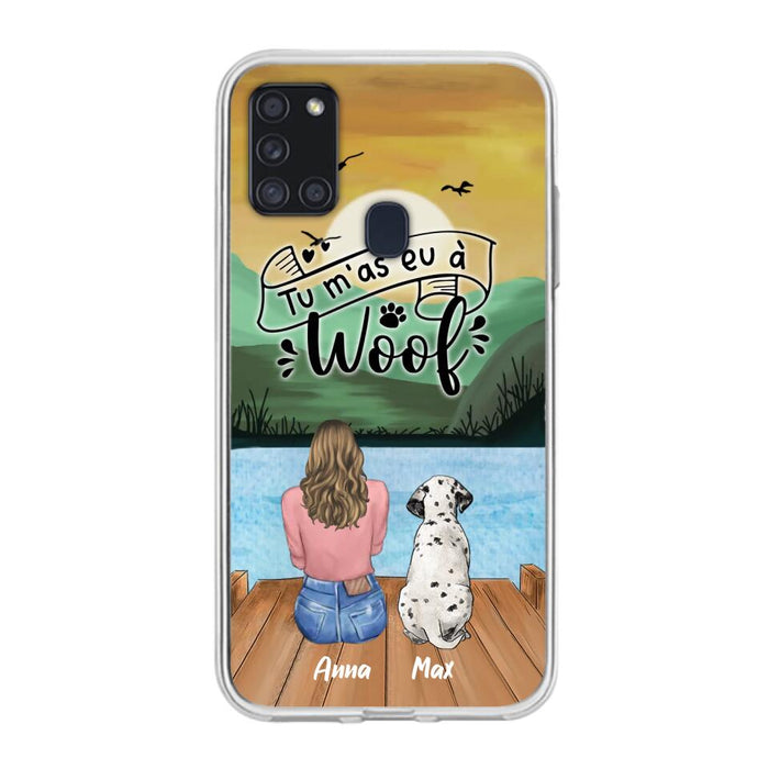 Custom Personalized Dog Mom Phone Case - Gifts For Dog Lover/ Mother's Day With Upto 5 Dogs - Tu m'á eu à Woof