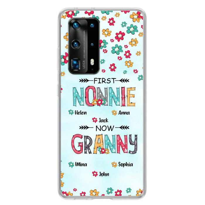 Custom Personalized Grandma Phone Case - Upto 4 Kids And 8 Grandkids - Mother's Day Gift Idea for Grandma - First Mom Now Nana Kid And Grandkids Flower Pattern - Cases For Xiaomi/ Oppo/ Huawei