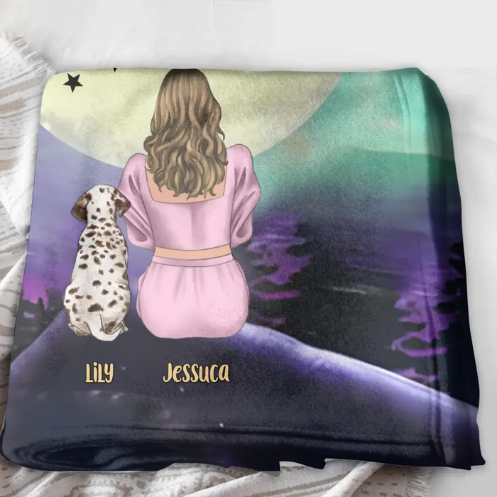 Personalized Memorial Pet Mom Single Layer Fleece/Quilt Blanket - Gift Idea For Dog/Cat Owners - I Love You To The Moon And Back