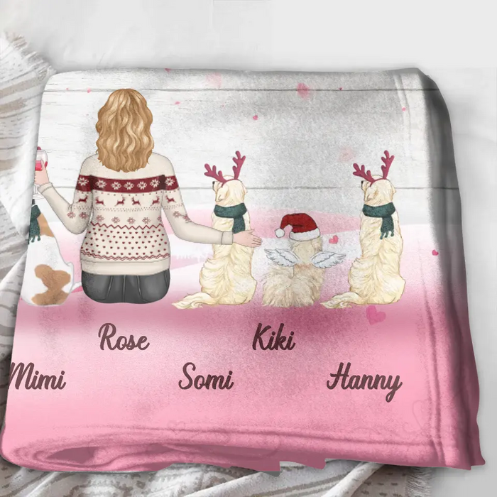 Personalized Dog Mom/Dad Quilt/Single Layer Fleece Blanket - Mom/Dad With Up To 5 Dogs - Gift Idea For Dog Lovers - A Girl And Her Dogs, A Bond That Can't Be Broken