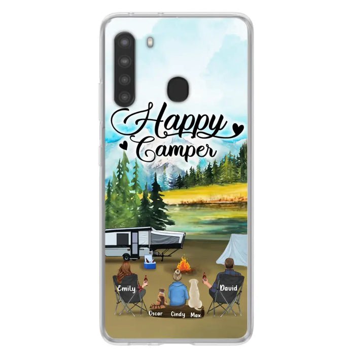 Custom Personalized Camping Phone Case - Parents With 1 Kids And 2 Pets - Best Gift For Family - Happy Camper - Case For iPhone And Samsung