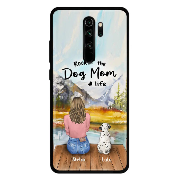 Custom Personalized Dog Mom Phone Case - Gifts For Dog Lovers With Upto 4 Dogs - Rockin' The Dog Mom Life - Case For iPhone, Samsung And Xiaomi