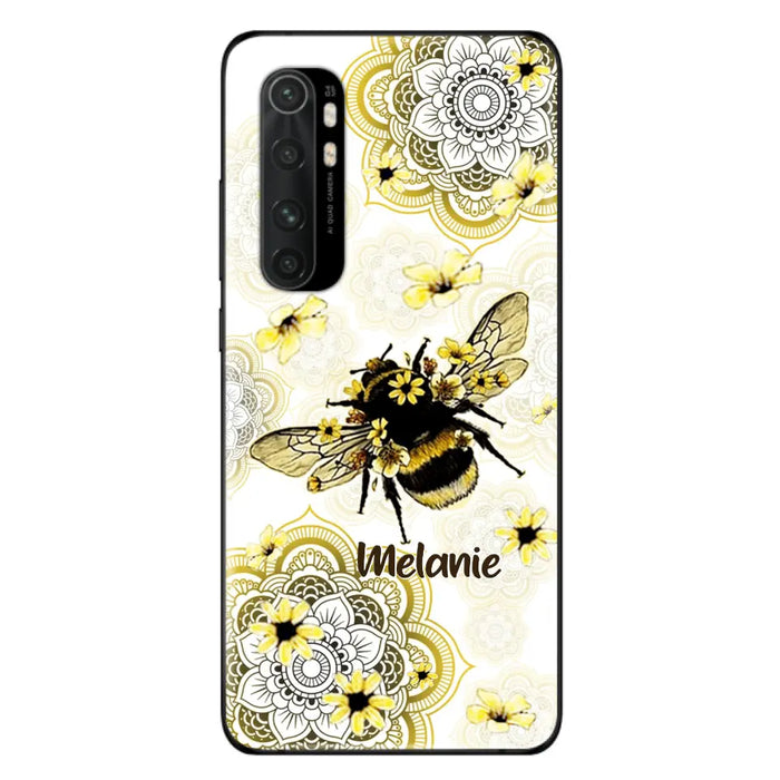 Custom Personalized Bee Phone Case - Upto 5 Bees - Gift For Bee Lovers - Case For Xiaomi, Oppo And Huawei