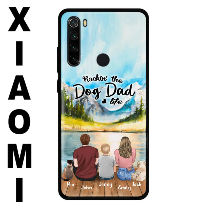 Custom Personalized Pet Couple Phone Case - Parent With 1 Kid And 2 Pets - Case For Xiaomi, Oppo And Huawei