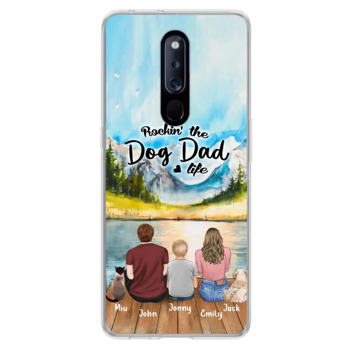 Custom Personalized Pet Couple Phone Case - Parent With 1 Kid And 2 Pets - Case For Xiaomi, Oppo And Huawei