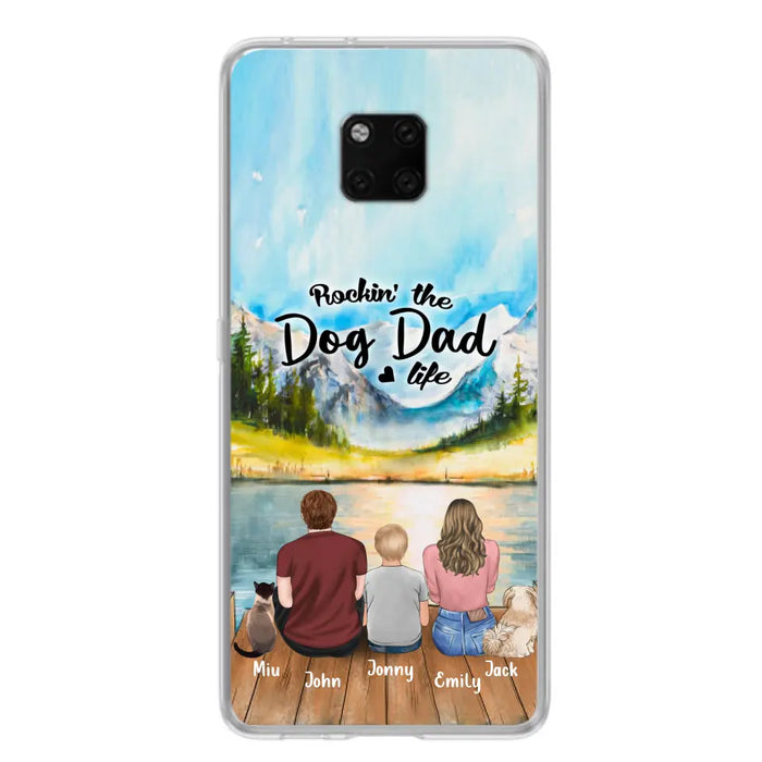 Custom Personalized Pet Couple Phone Case - Parent With 1 Kid And 2 Pets - Case For Xiaomi, Oppo And Huawei