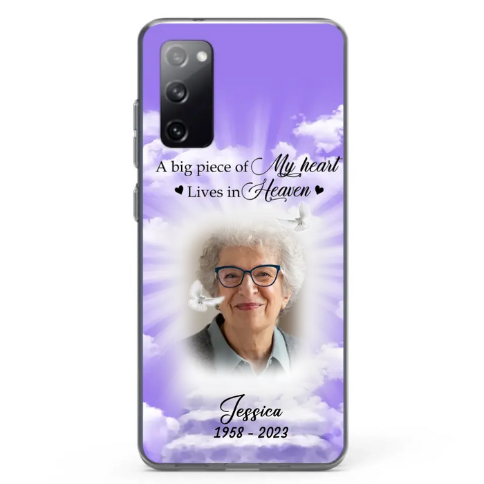 Custom Personalized Memorial Photo Phone Case - Memorial Gift Idea For Mother's Day/Father's Day - A Big Piece Of My Heart Lives In Heaven - Case For iPhone/Samsung