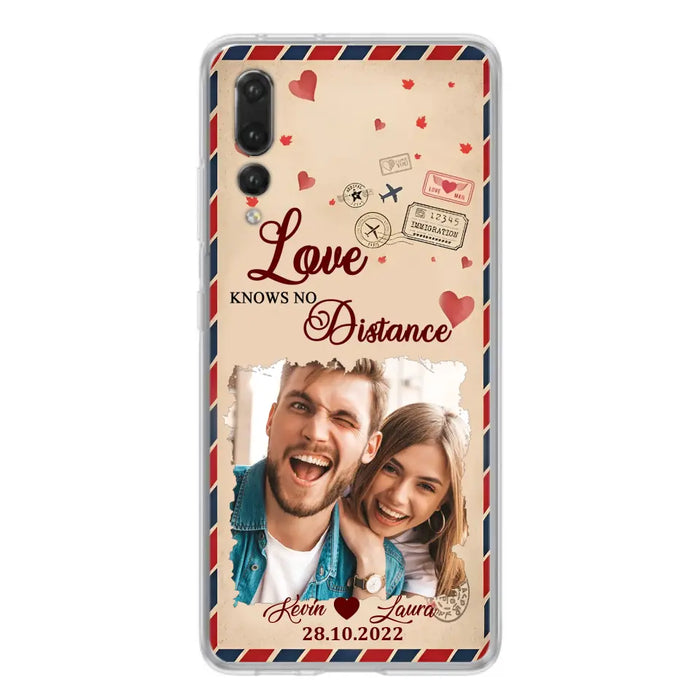 Custom Personalized Couple Phone Case - Gift Idea For Couple/Valentines Day - Upload Photo - Love Knows No Distance - Case For Oppo/ Xiaomi/ Huawei