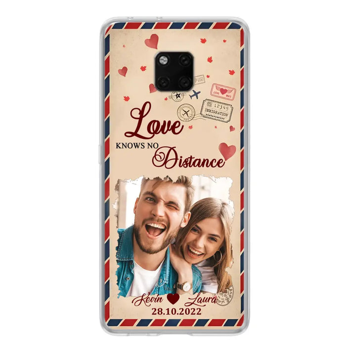 Custom Personalized Couple Phone Case - Gift Idea For Couple/Valentines Day - Upload Photo - Love Knows No Distance - Case For Oppo/ Xiaomi/ Huawei