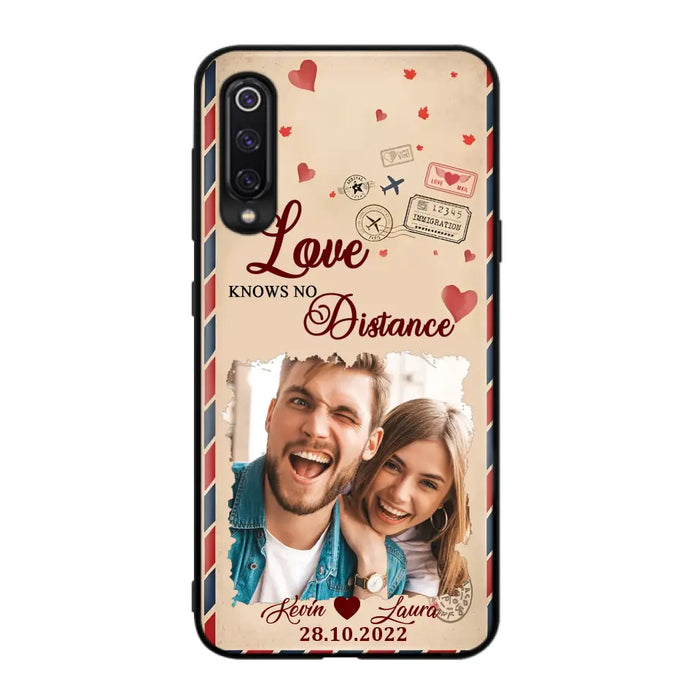 Custom Personalized Couple Phone Case - Gift Idea For Couple/Valentines Day - Upload Photo - Love Knows No Distance - Case For Oppo/ Xiaomi/ Huawei