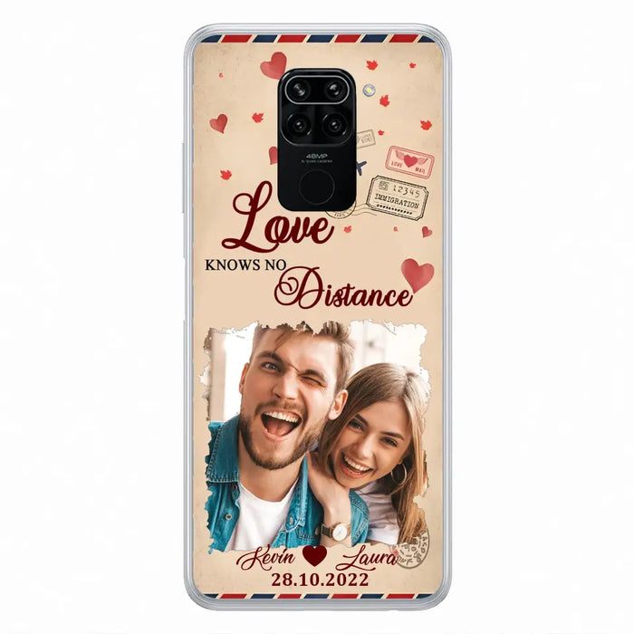 Custom Personalized Couple Phone Case - Gift Idea For Couple/Valentines Day - Upload Photo - Love Knows No Distance - Case For Oppo/ Xiaomi/ Huawei