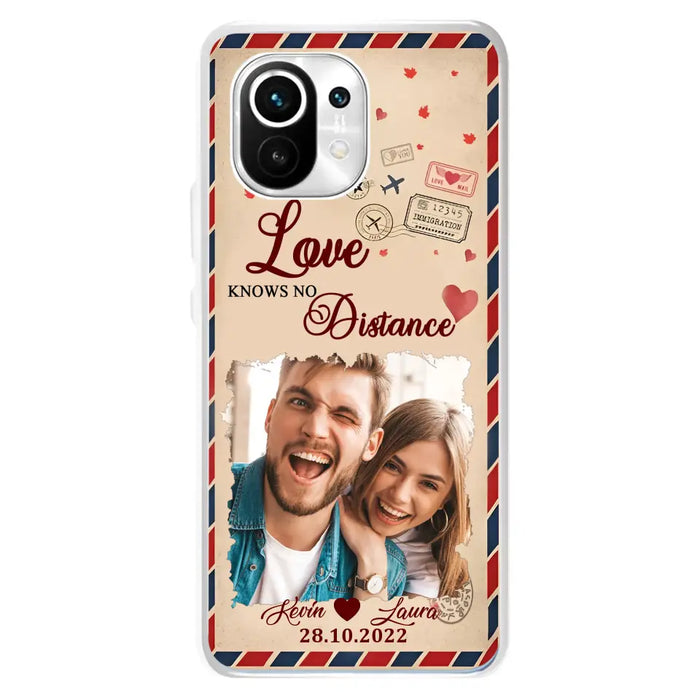 Custom Personalized Couple Phone Case - Gift Idea For Couple/Valentines Day - Upload Photo - Love Knows No Distance - Case For Oppo/ Xiaomi/ Huawei