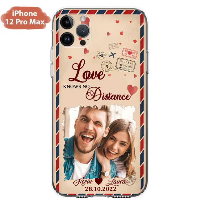 Custom Personalized Couple Phone Case - Gift Idea For Couple/ Valentines Day - Upload Photo - Love Knows No Distance - Case For iPhone/ Samsung