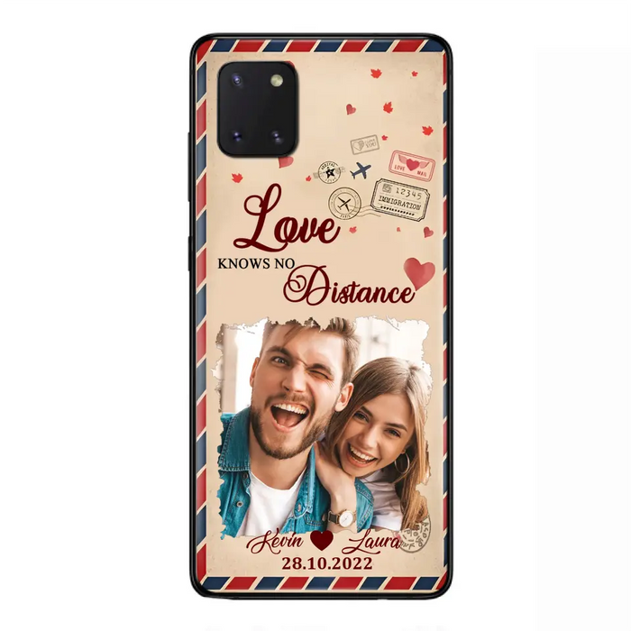 Custom Personalized Couple Phone Case - Gift Idea For Couple/ Valentines Day - Upload Photo - Love Knows No Distance - Case For iPhone/ Samsung